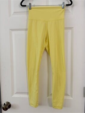NVGTN Yellow High-Waist Leggings